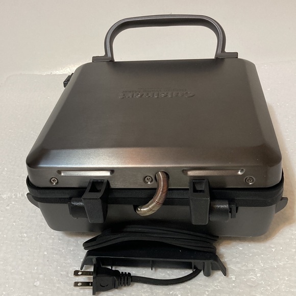 BREAKFAST CENTRAL BELGIAN BRAND NEW WAFFLE MAKER WITH PANCAKE PLATE - Picture 4 of 12